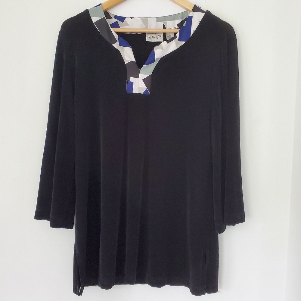 CHICO'S Travelers Slinky Black Tunic Top 3/4 Bell Sleeves L/12 Geo Print V-Neck